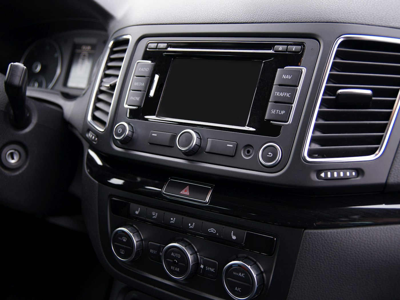 Touchscreen head unit